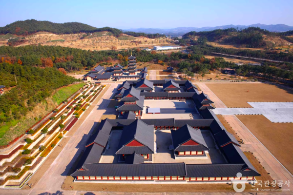 고요한 겨울 부여, 백제의 숨결이 깃든 명소 기행 - 뉴스 썸네일 이미지